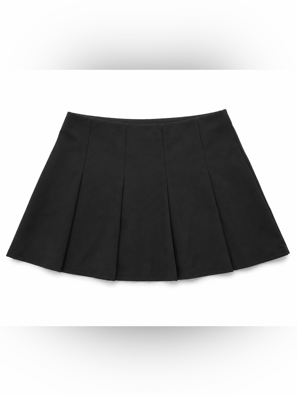 NWOT H&M Black Pleated Mini Skirt